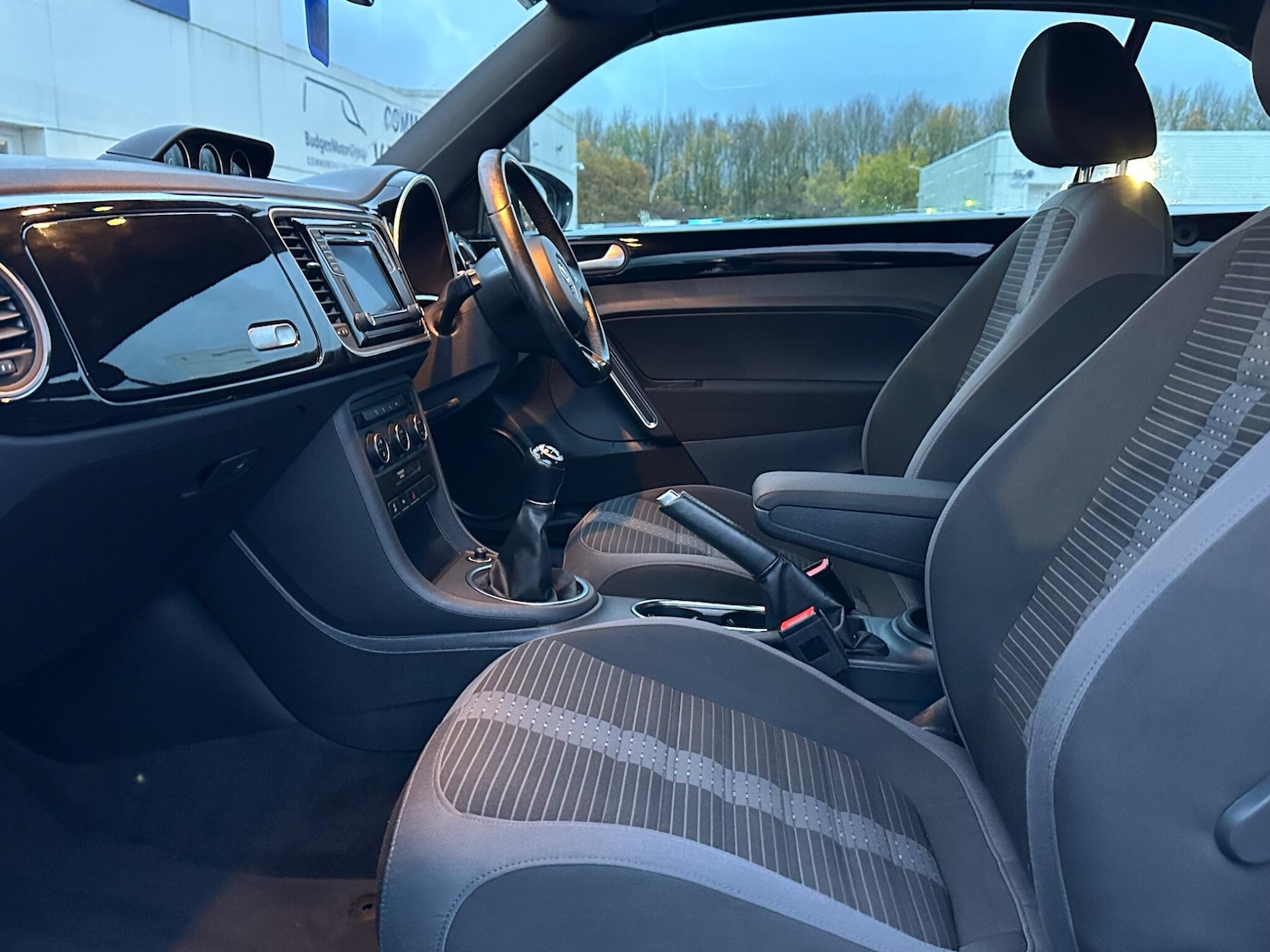 Used Volkswagen Beetle 2016 for sale - 76549146: Photo 30