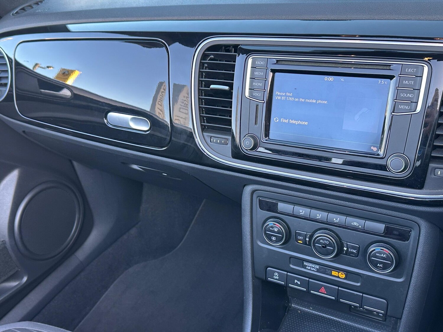 Used Volkswagen Beetle 2016 for sale - 76549146: Photo 38