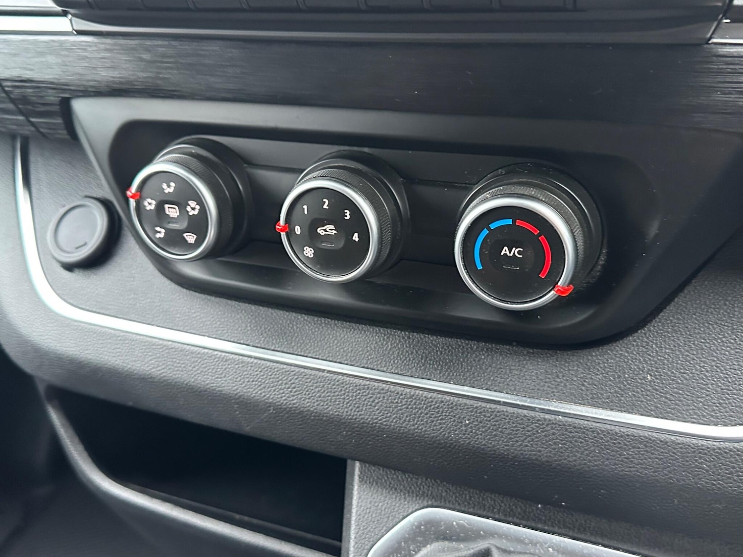 Used Renault Trafic 2023 for sale - 76584805: Photo 14