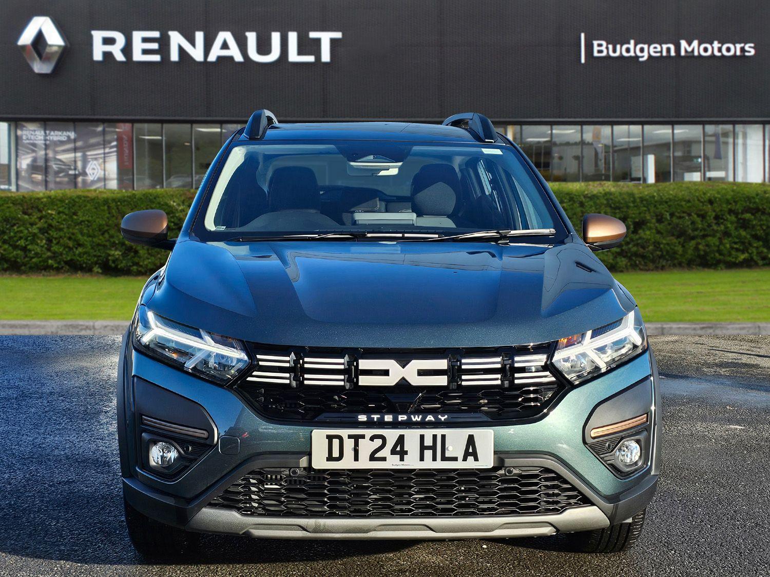 Used Dacia Sandero Stepway 2024 for sale - 77559708: Photo 2