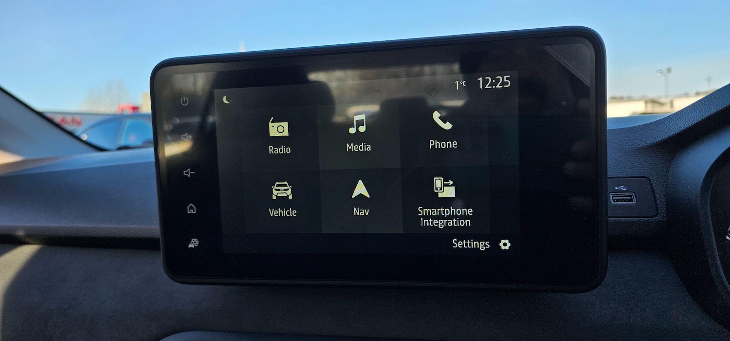 Used Dacia Sandero Stepway 2024 for sale - 77559708: Photo 43