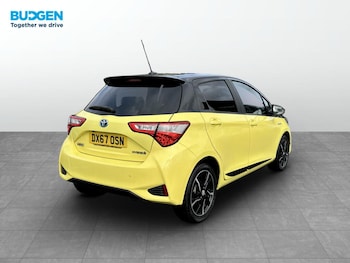 Used Toyota Yaris 2017 for sale - 75757143: Photo