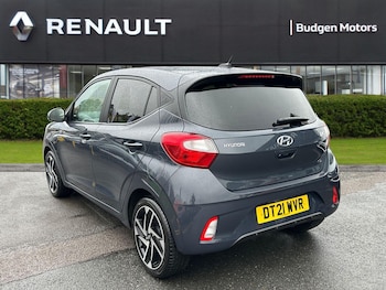 Used Hyundai i10 2021 for sale - 76360387: Photo