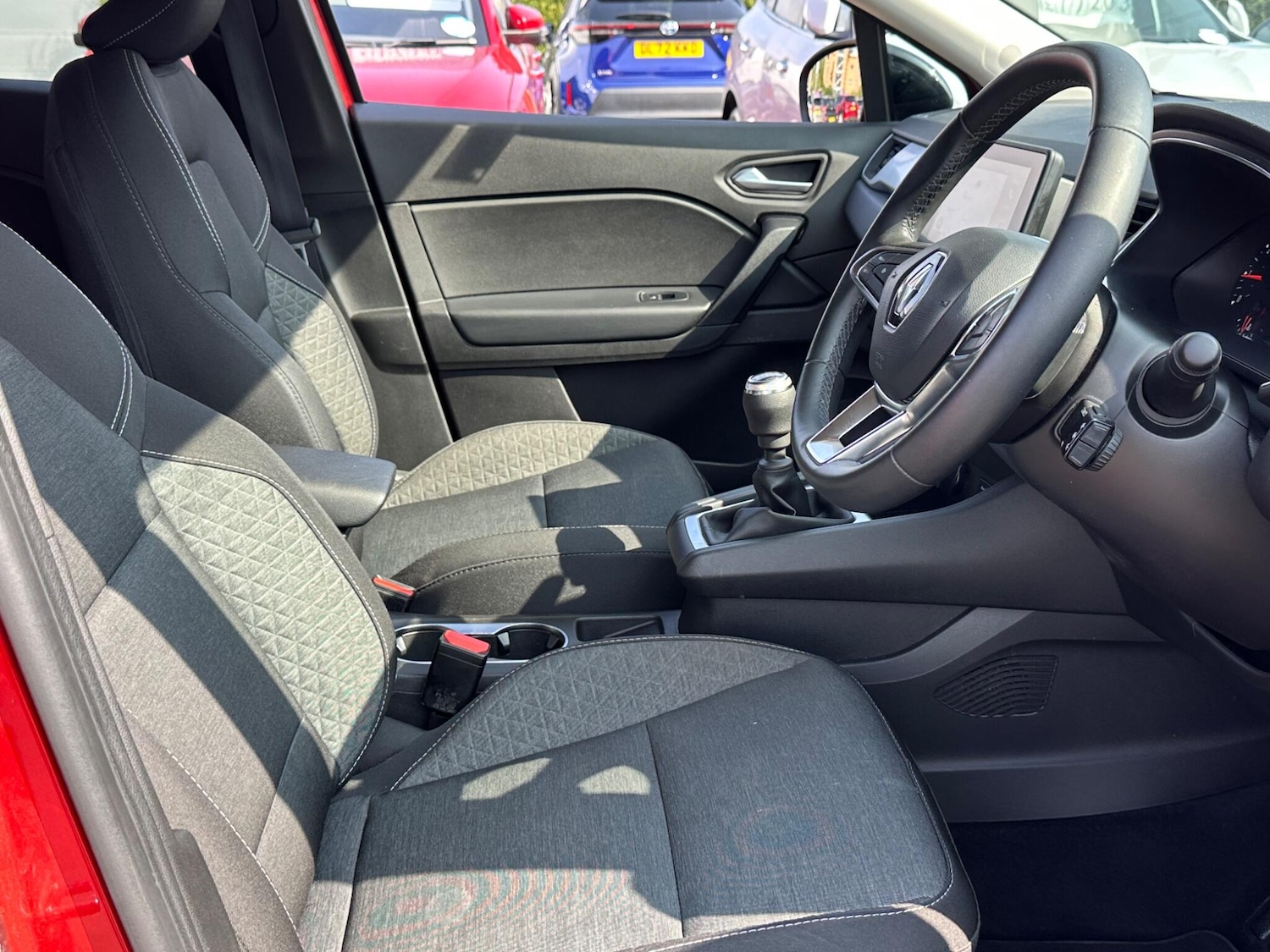 Used Renault Captur 2022 for sale - 77377639: Photo 12