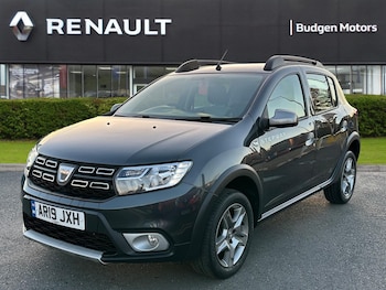 Used Dacia Sandero Stepway 2019 for sale - 76399308: Photo