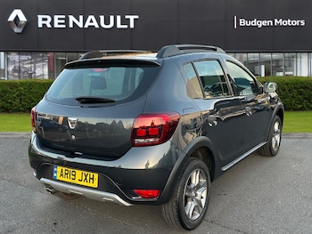 Used Dacia Sandero Stepway 2019 for sale - 76399308: Photo
