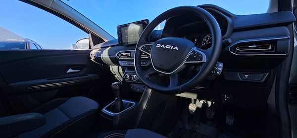 Used Dacia Sandero Stepway 2024 for sale - 73589801: Photo 7