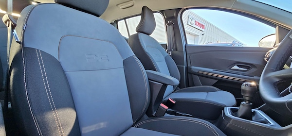 Used Dacia Sandero Stepway 2024 for sale - 73589801: Photo 9