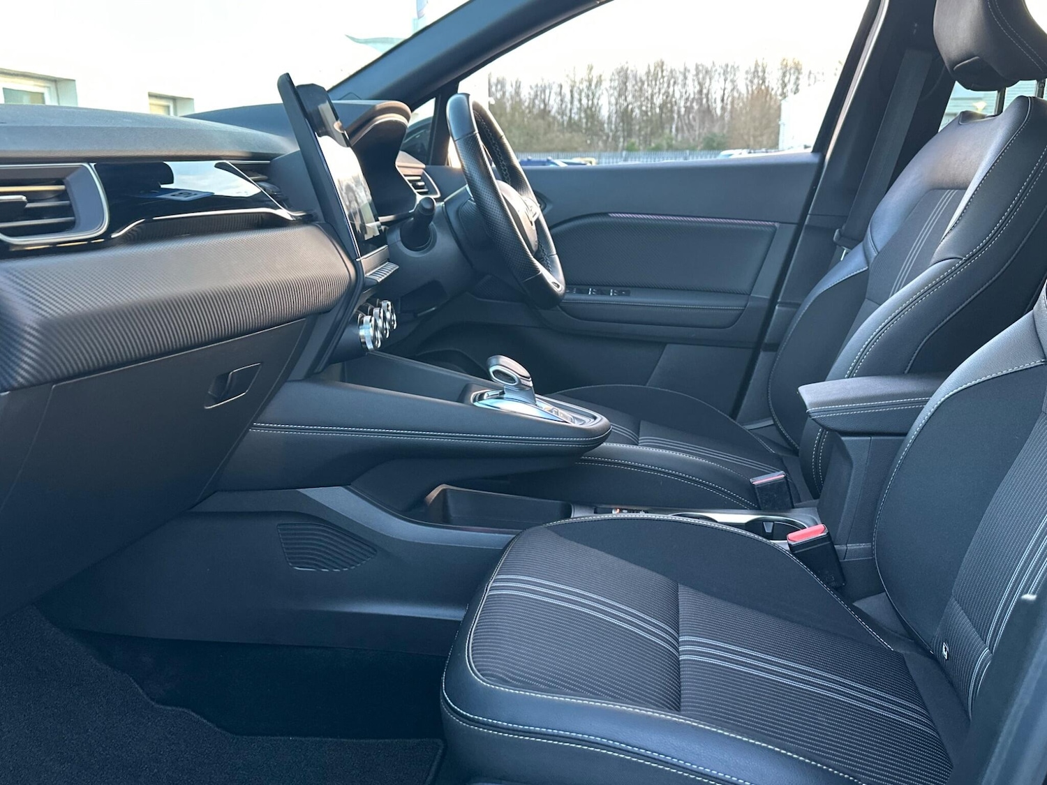 Used Renault Captur 2023 for sale - 77396269: Photo 30