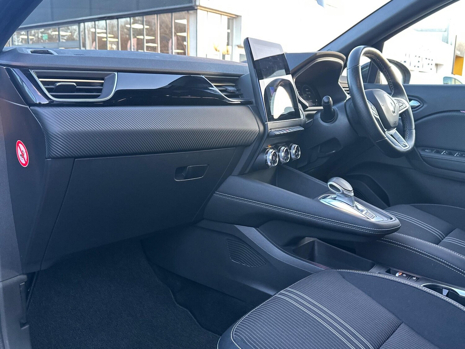 Used Renault Captur 2023 for sale - 77396269: Photo 9