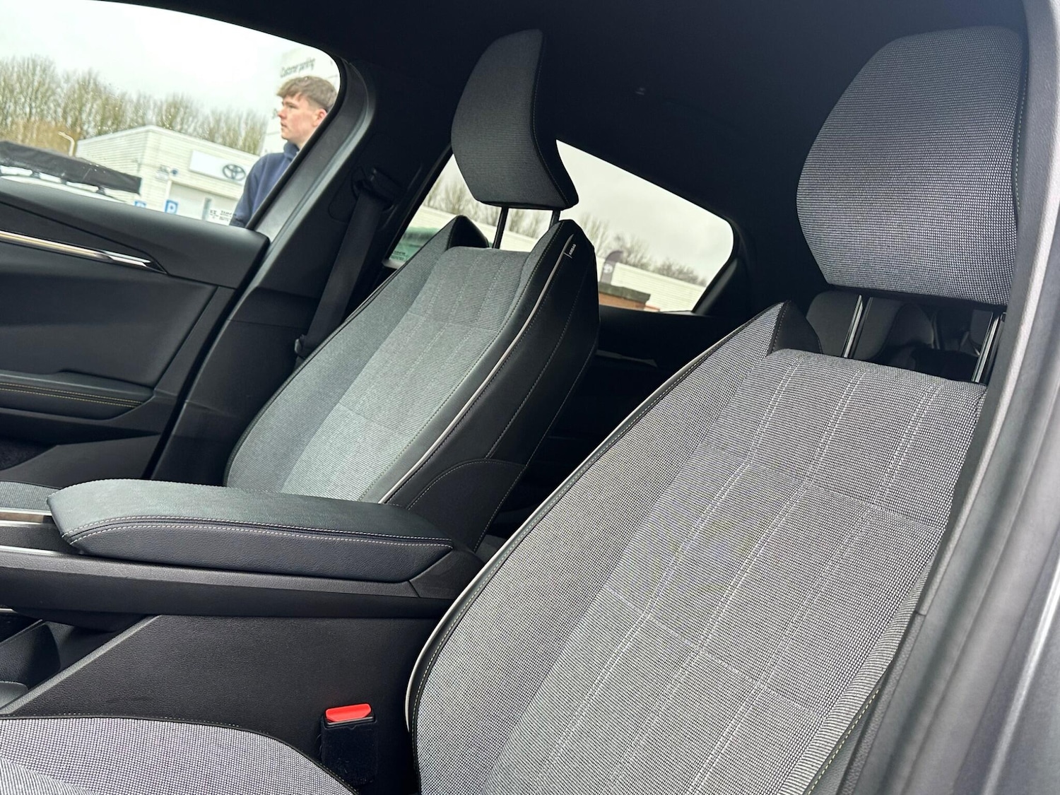 Used Renault Megane E Tech 2022 for sale - 77387541: Photo 23