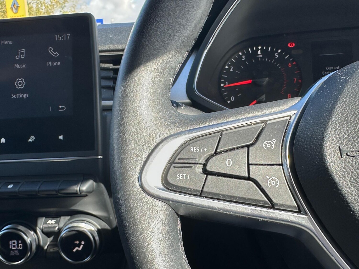 Used Renault Captur 2021 for sale - 75906110: Photo 15