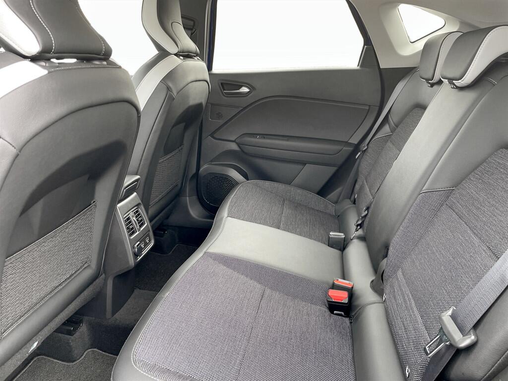 Used Renault Captur 2023 for sale - 76701208: Photo 16