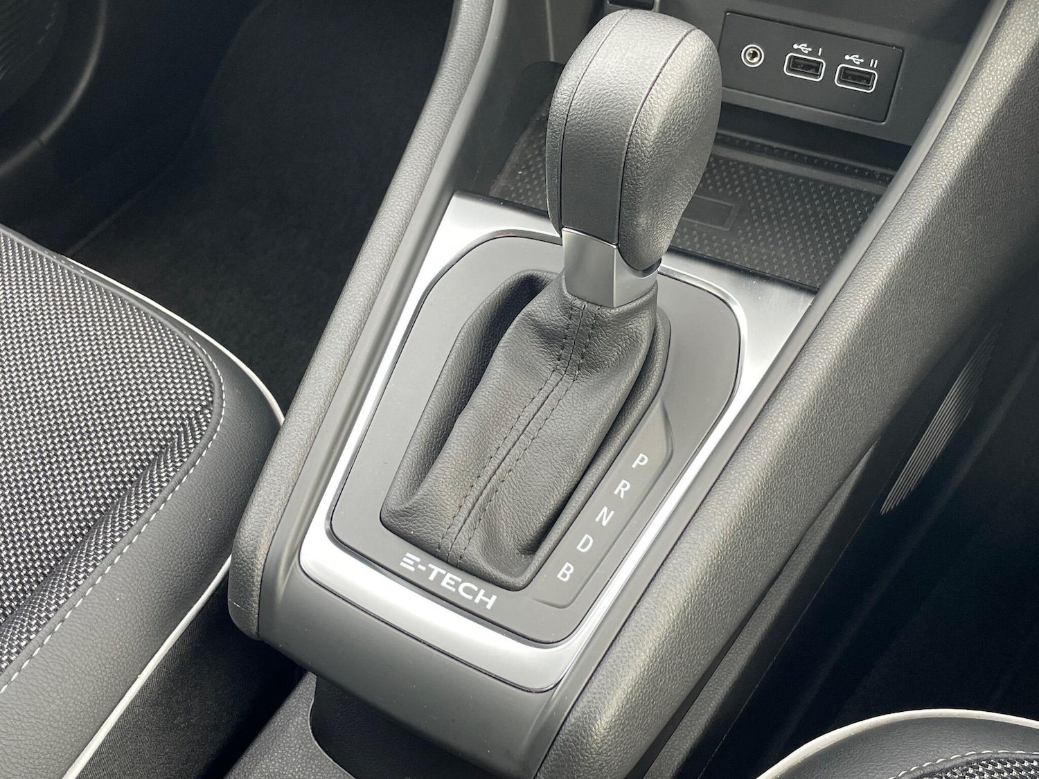 Used Renault Captur 2023 for sale - 76701208: Photo 54