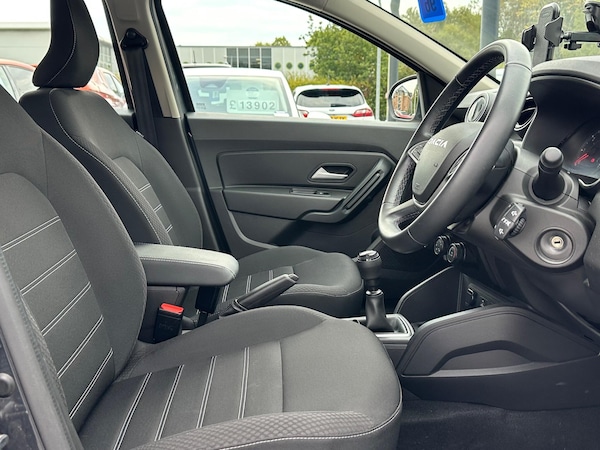 Used Dacia Duster 2023 for sale - 76136478: Photo 12