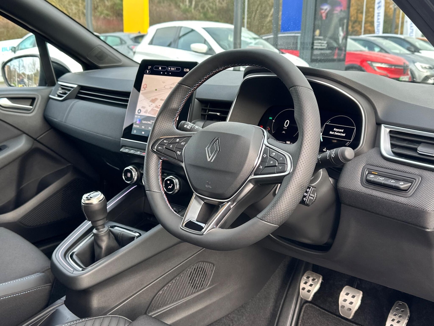 Used Renault Clio 2025 for sale - 76781648: Photo 11