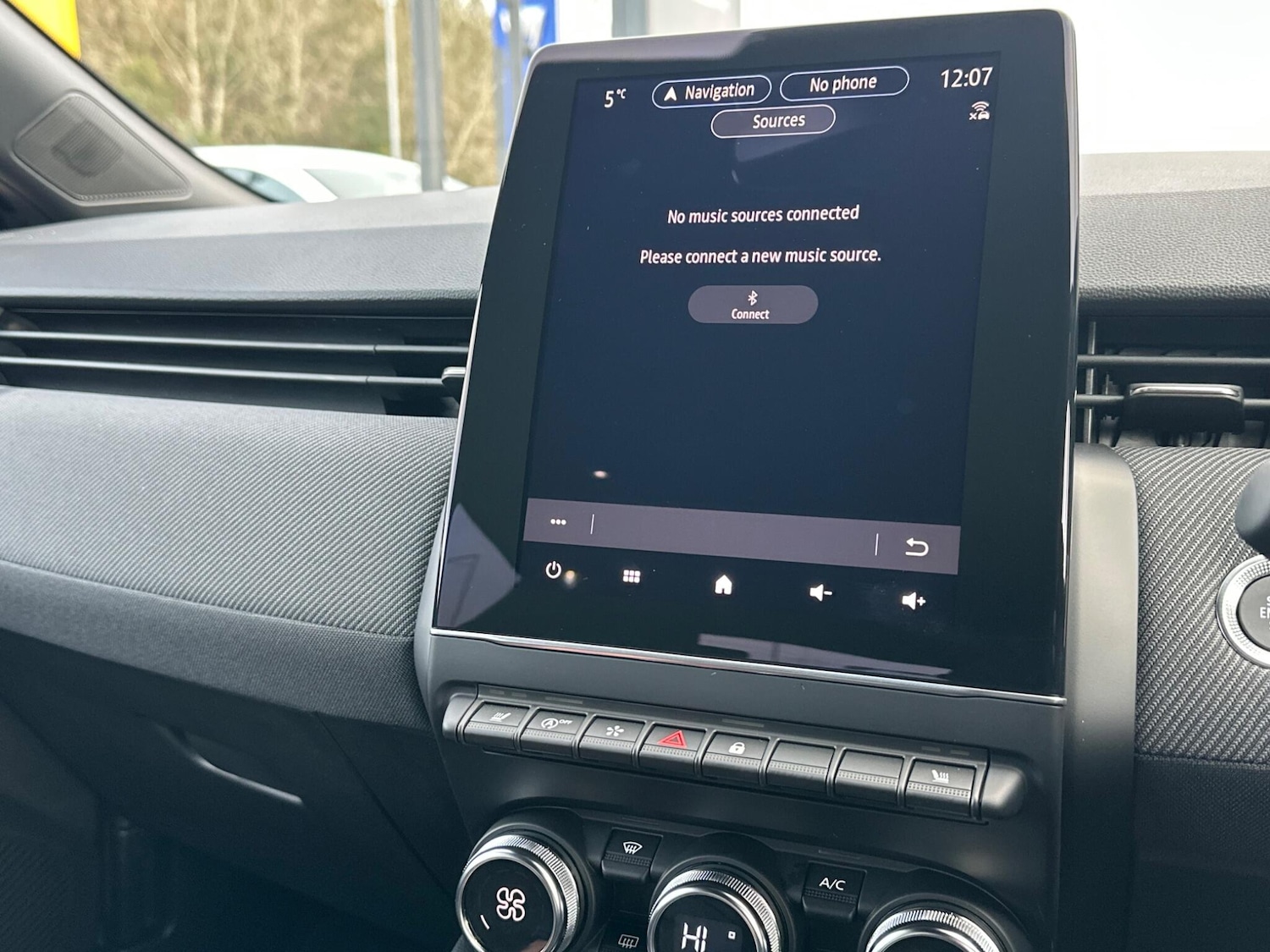 Used Renault Clio 2025 for sale - 76781648: Photo 29