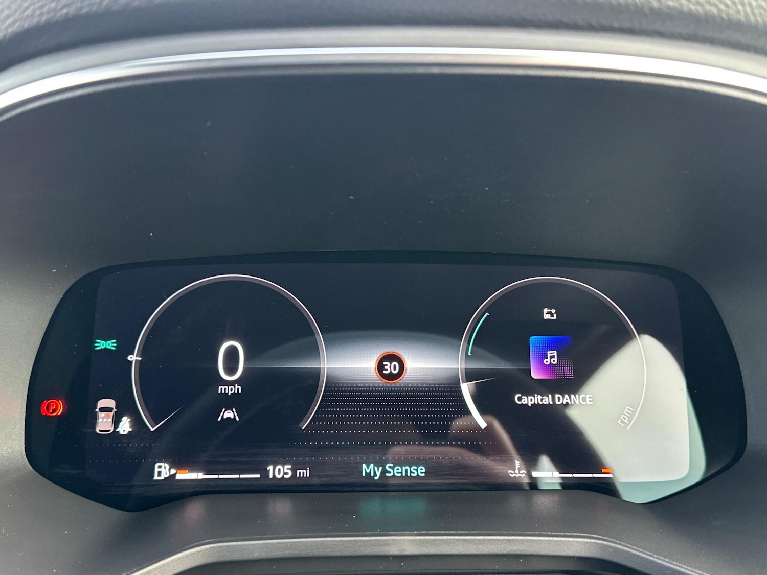 Used Renault Clio 2025 for sale - 76781648: Photo 32