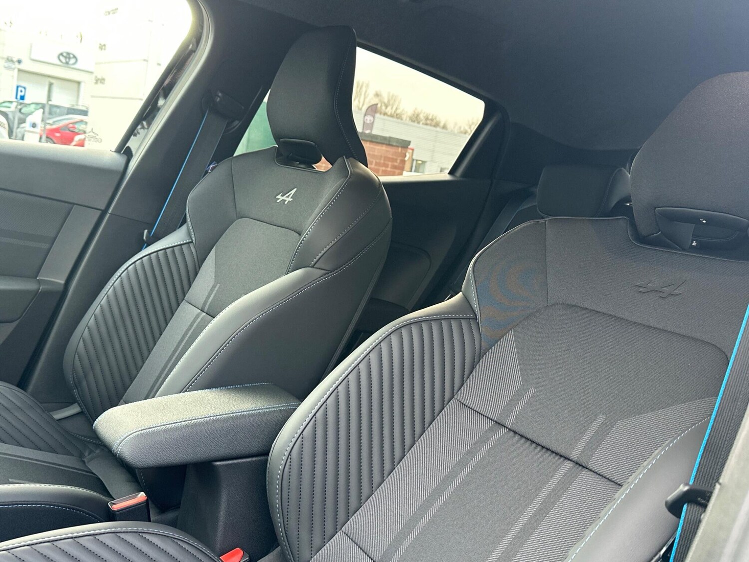 Used Renault Clio 2025 for sale - 76781648: Photo 35