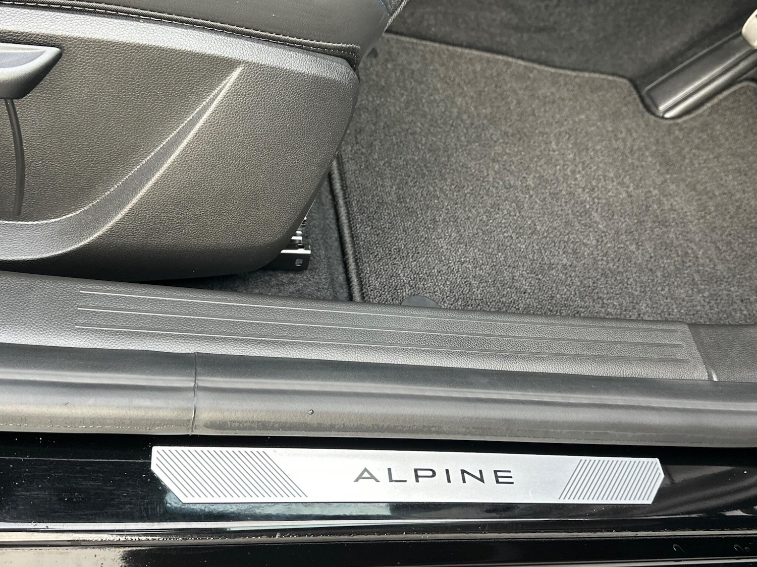 Used Renault Clio 2025 for sale - 76781648: Photo 39