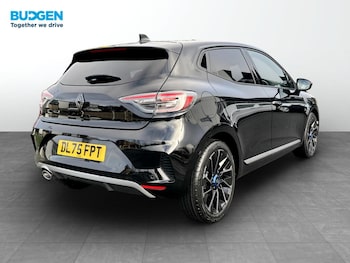 Used Renault Clio 2025 for sale - 76781648: Photo