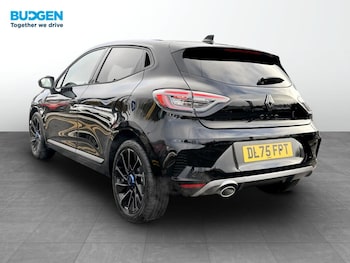 Used Renault Clio 2025 for sale - 76781648: Photo