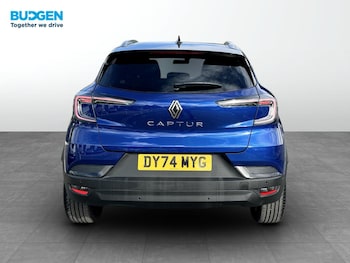 Used Renault Captur 2024 for sale - 75757650: Photo