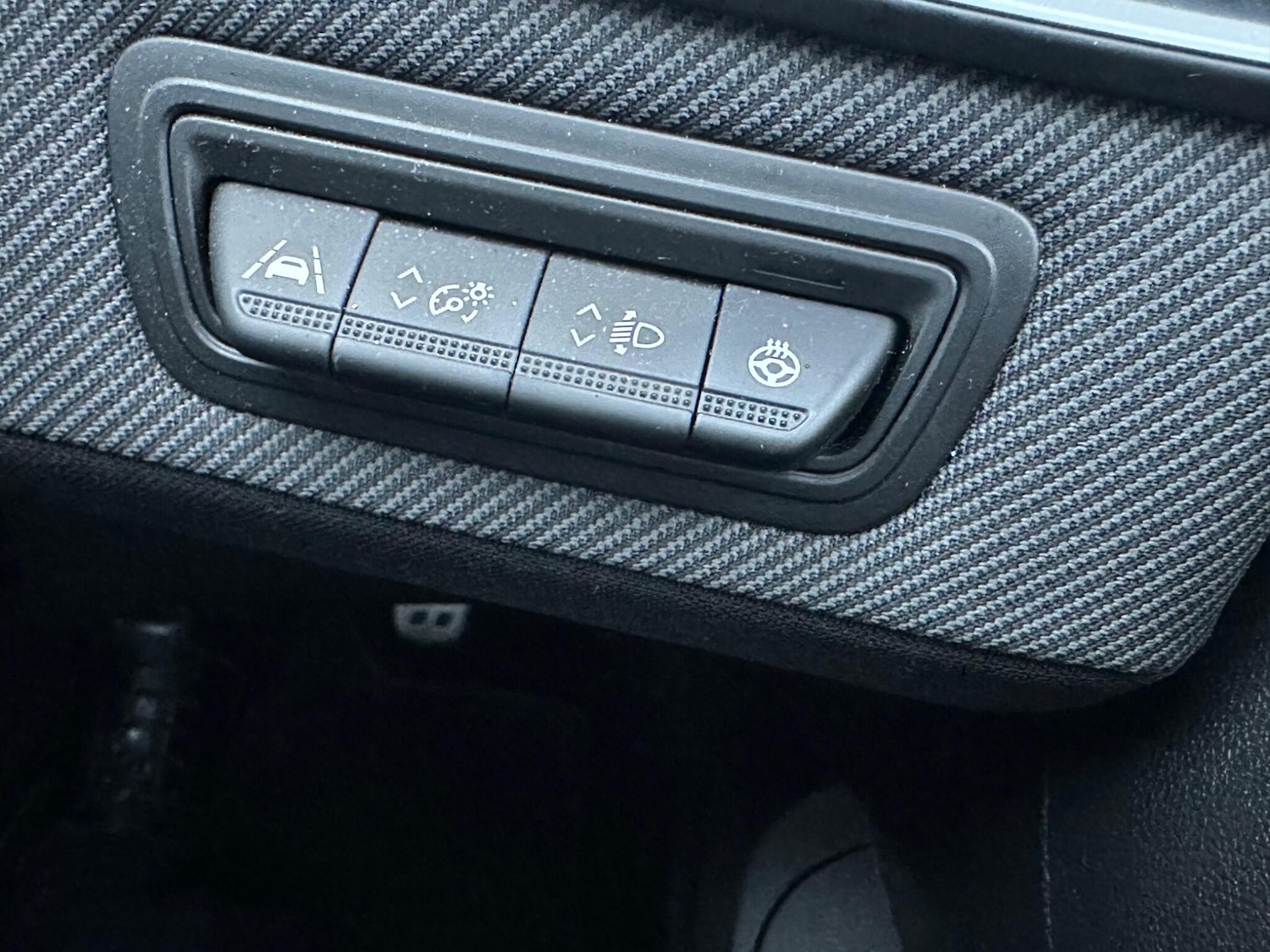 Used Renault Clio 2023 for sale - 77537434: Photo 31