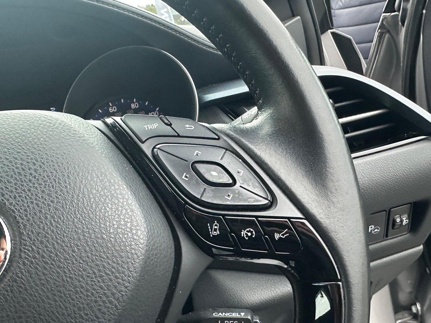 Used Toyota C-HR 2021 for sale - 78006513: Photo 19