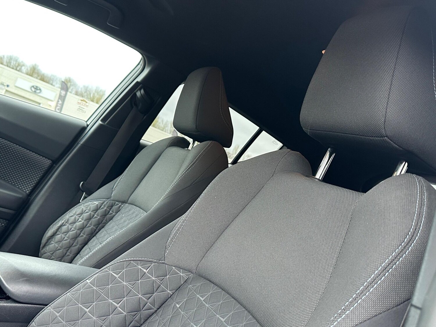 Used Toyota C-HR 2021 for sale - 78006513: Photo 30