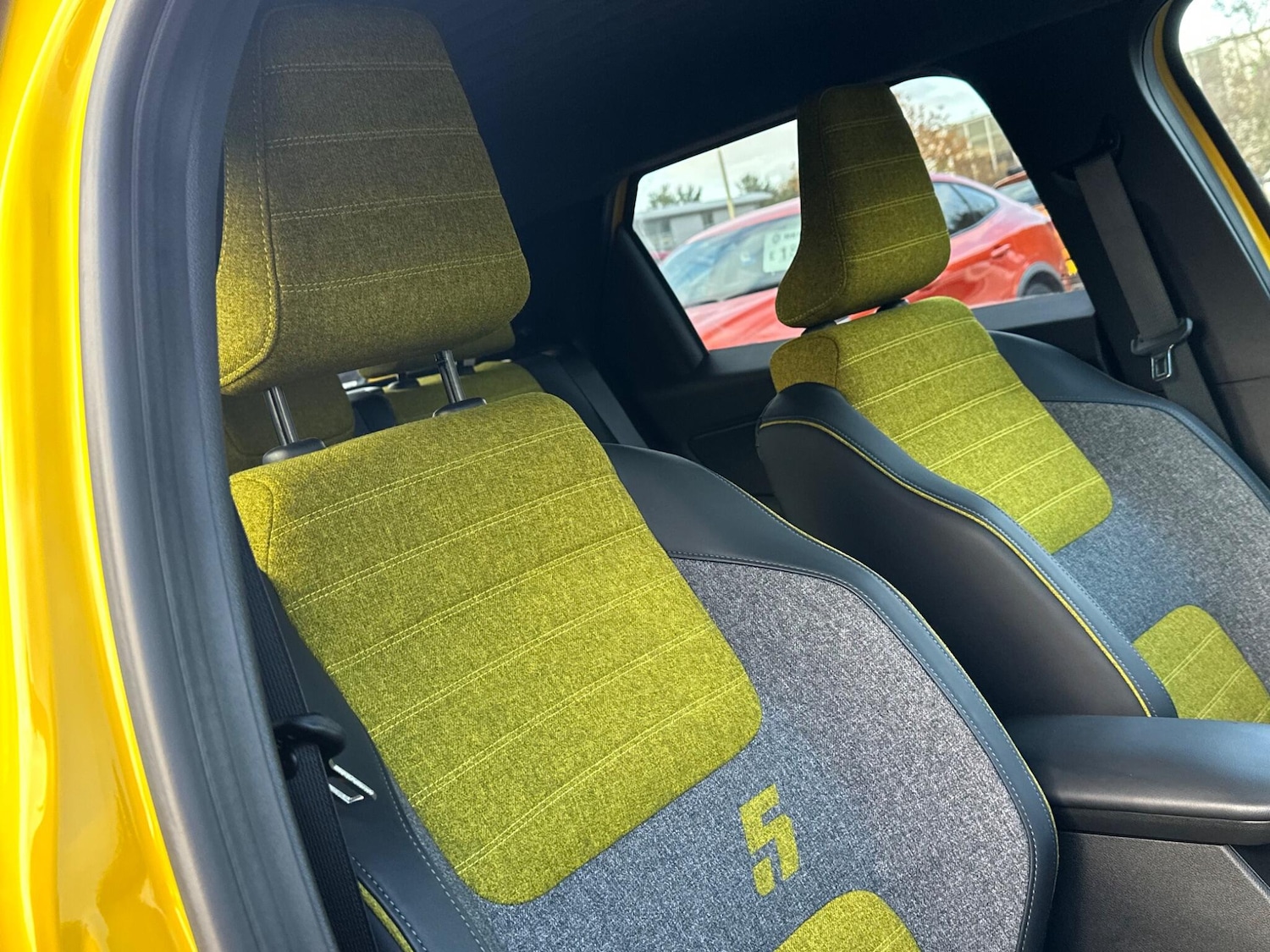 Used Renault 5 2025 for sale - 76801814: Photo 44