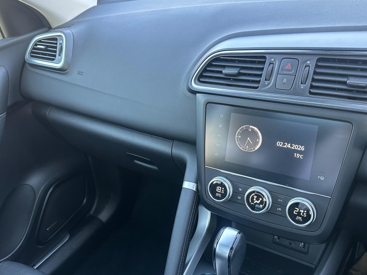 Used Renault Kadjar for sale - 77657660: Photo 12