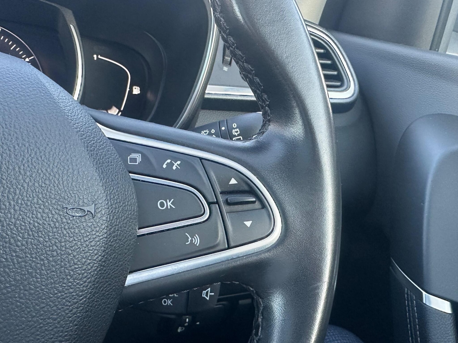 Used Renault Kadjar for sale - 77657660: Photo 19