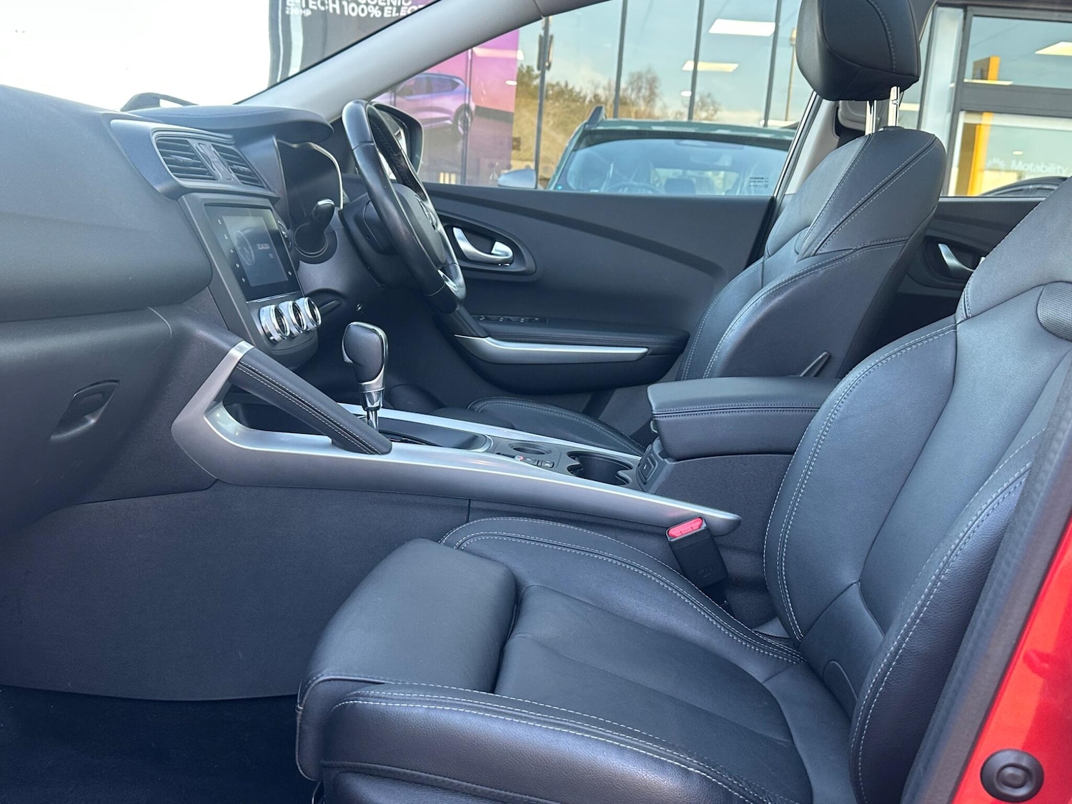 Used Renault Kadjar for sale - 77657660: Photo 30