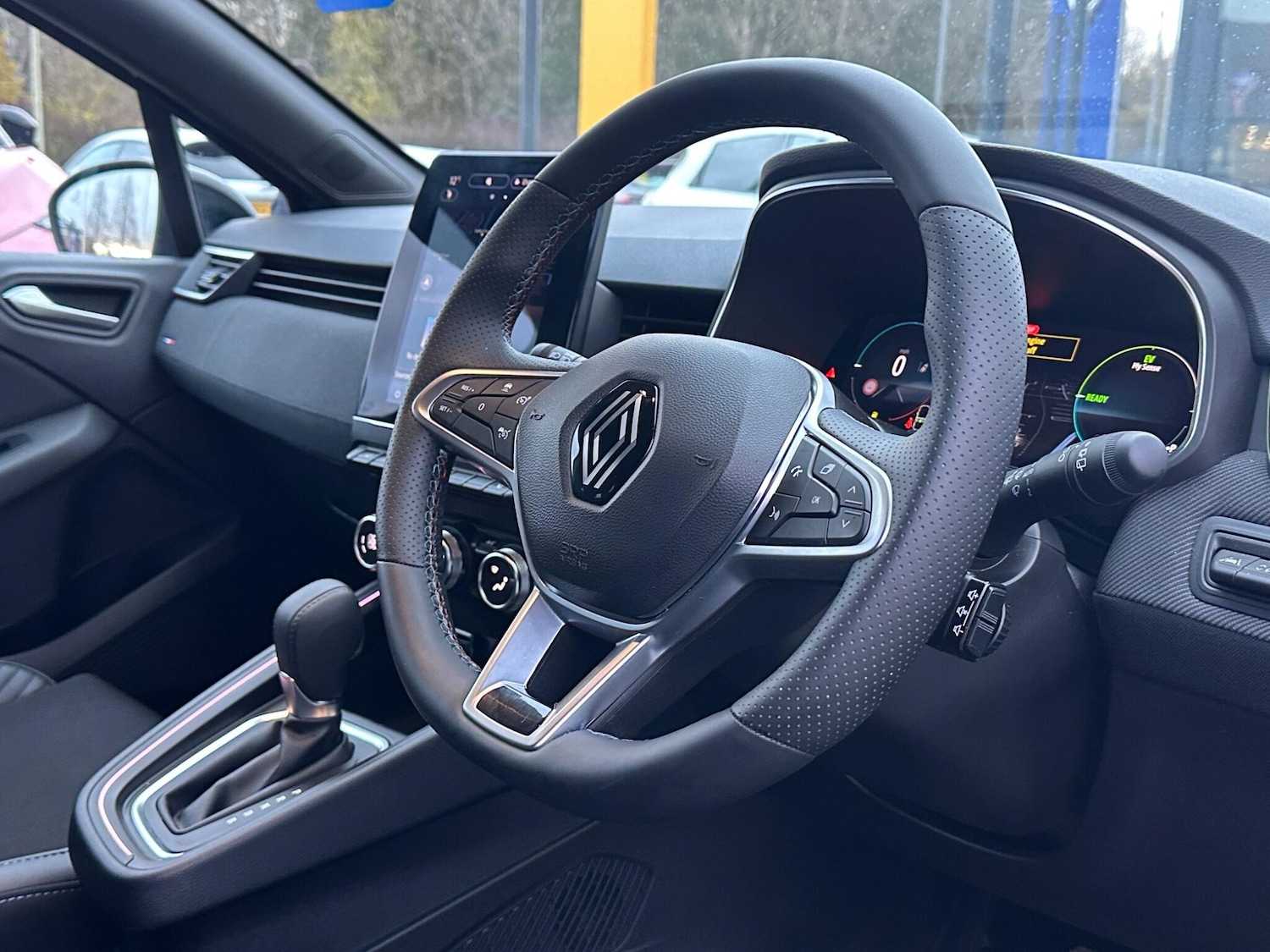 Used Renault Clio 2023 for sale - 76498628: Photo 27