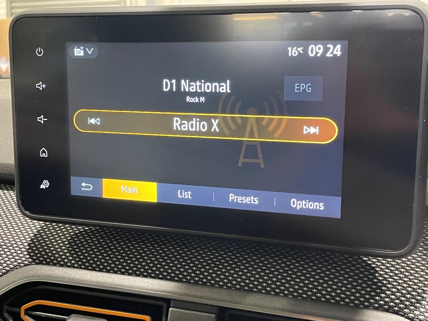 Used Dacia Sandero Stepway 2022 for sale - 76702496: Photo 42