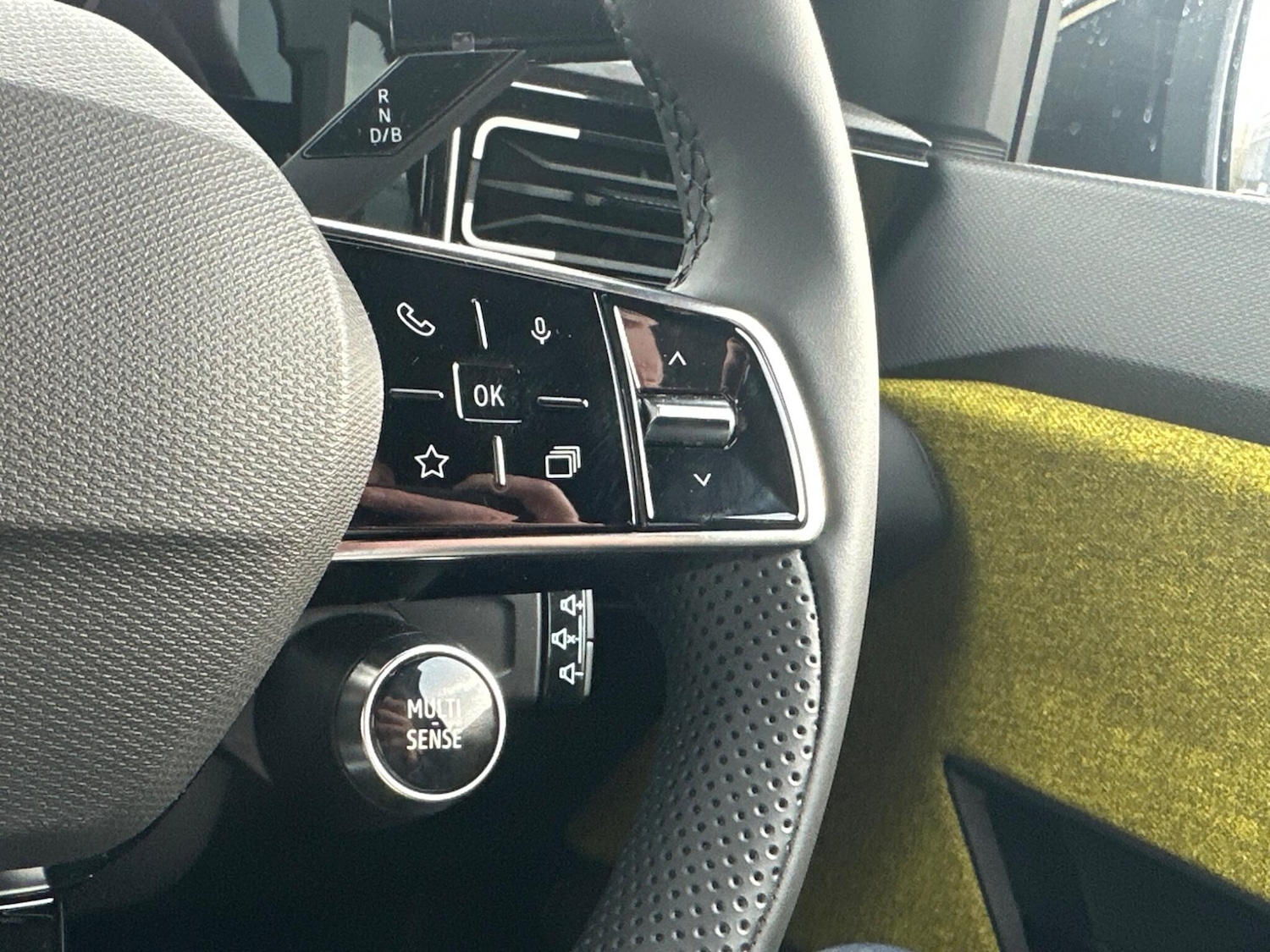 Used Renault 5 E-Tech electric 2025 for sale - 77108830: Photo 14