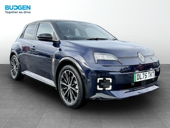 Used Renault 5 E-Tech electric 2025 for sale - 77108830: Photo