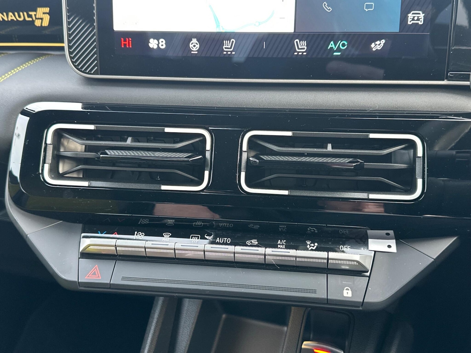 Used Renault 5 E-Tech electric 2025 for sale - 77108830: Photo 20