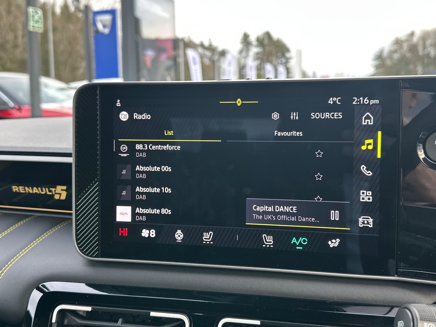 Used Renault 5 E-Tech electric 2025 for sale - 77108830: Photo 21