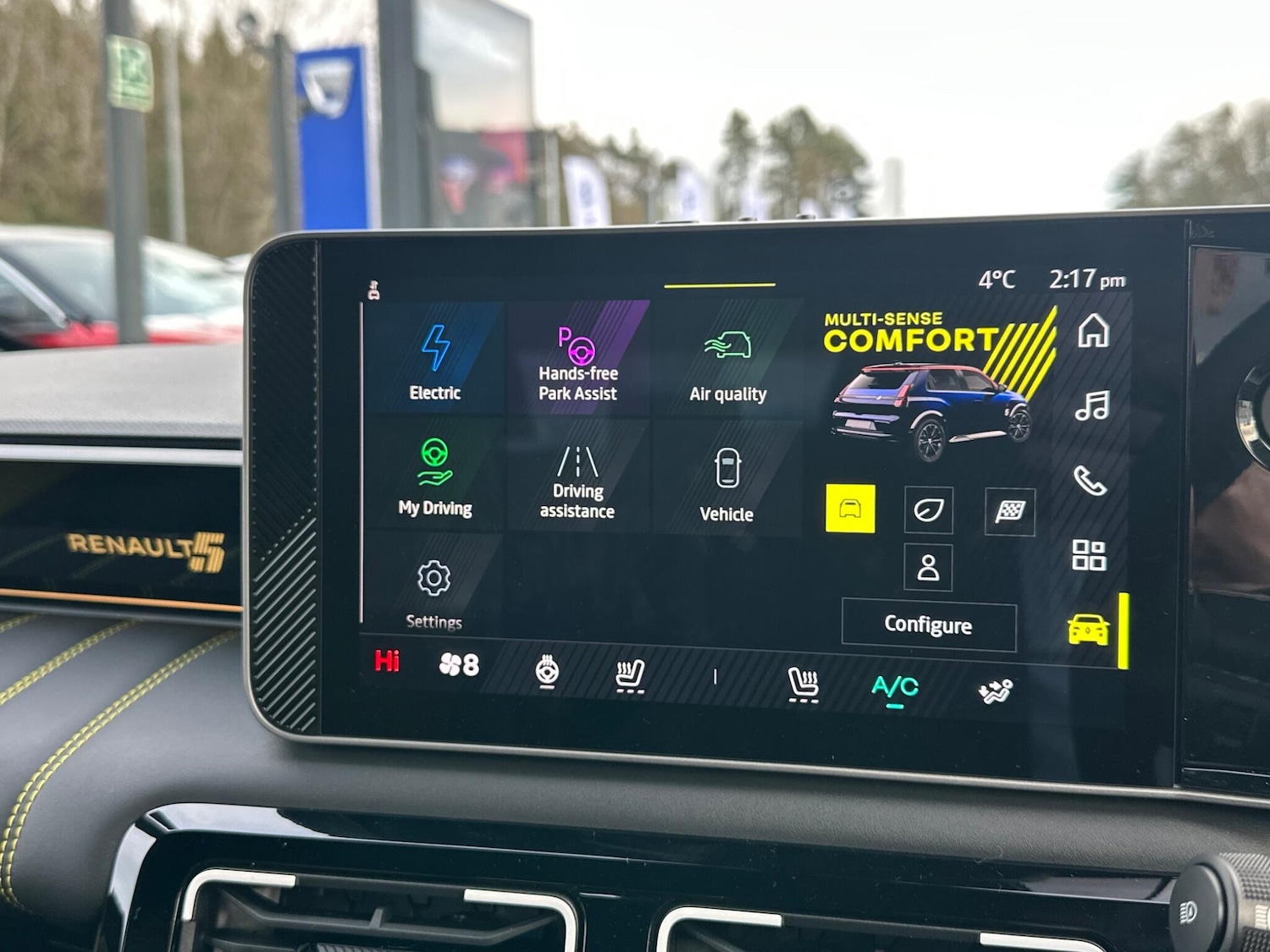 Used Renault 5 E-Tech electric 2025 for sale - 77108830: Photo 24