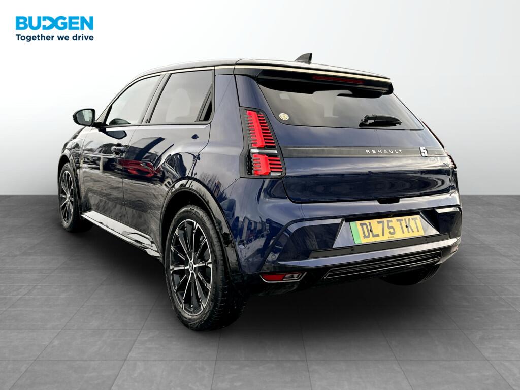 Used Renault 5 E-Tech electric 2025 for sale - 77108830: Photo 4