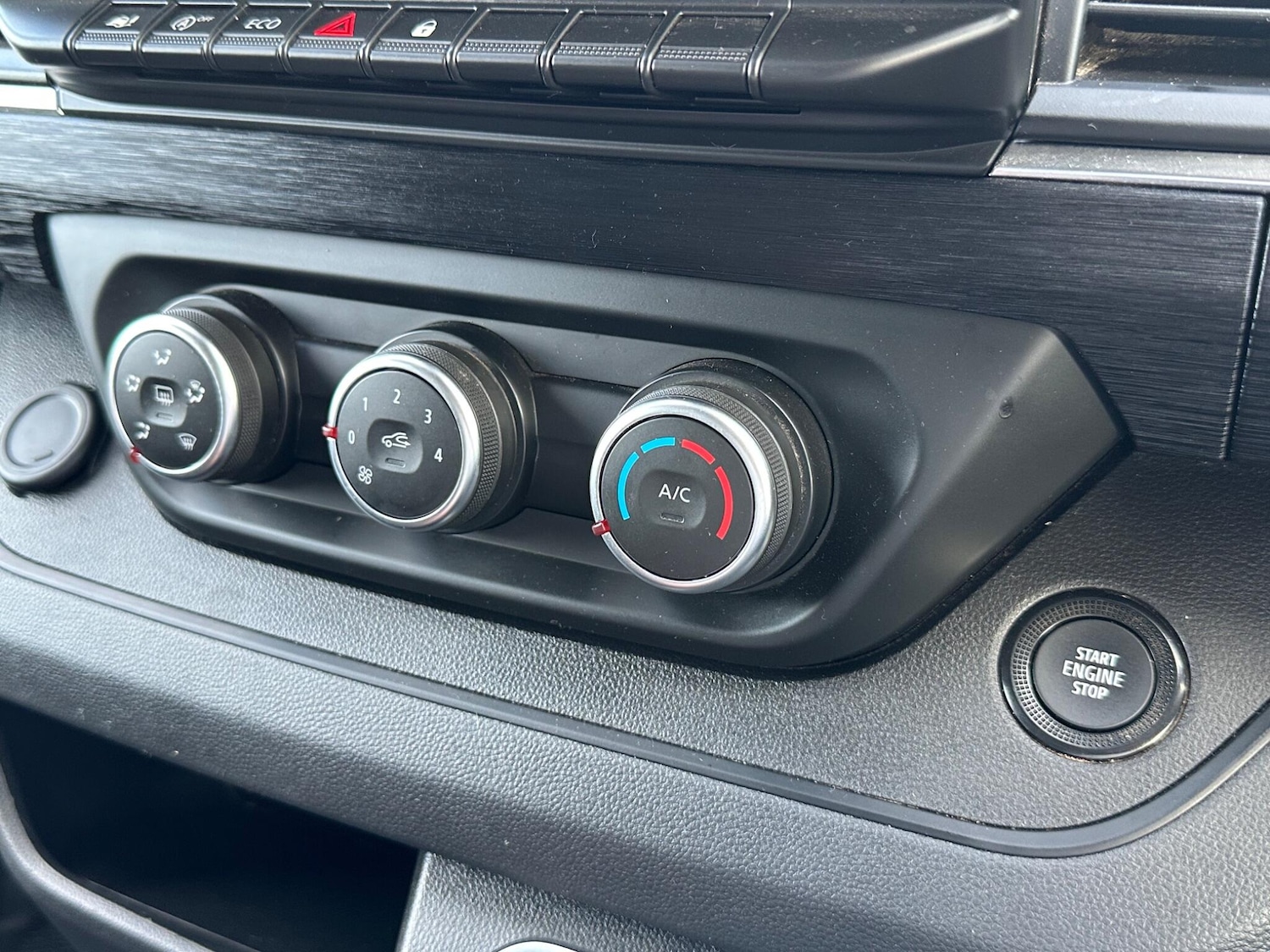 Used Renault Trafic 2024 for sale - 76657338: Photo 37