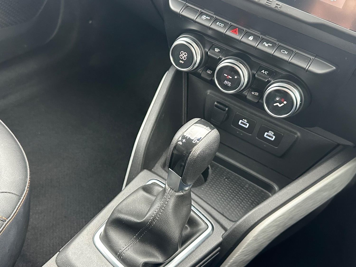 Used Dacia Duster 2022 for sale - 77358929: Photo 15