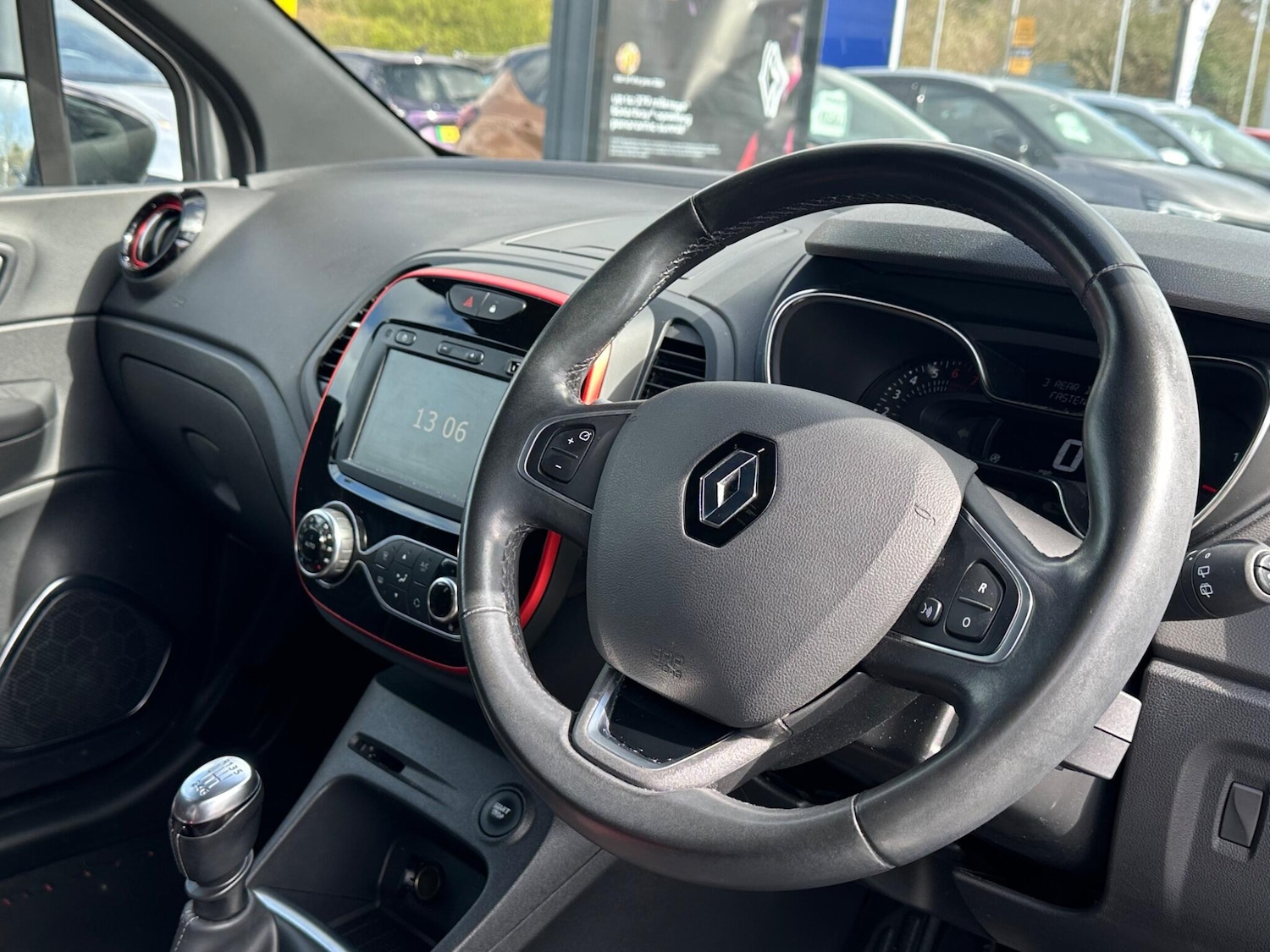 Used Renault Captur 2020 for sale - 78057672: Photo 12