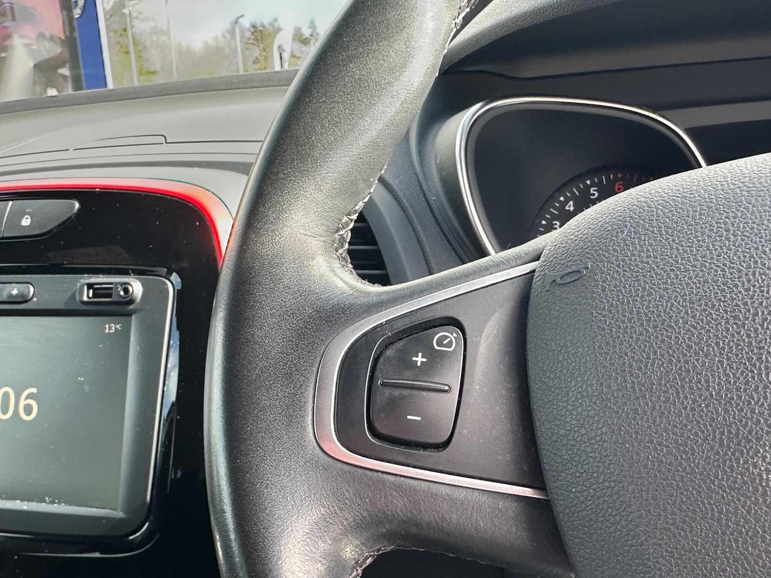 Used Renault Captur 2020 for sale - 78057672: Photo 20