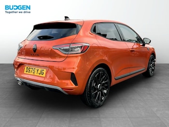 Used Renault Clio 2025 for sale - 76952691: Photo