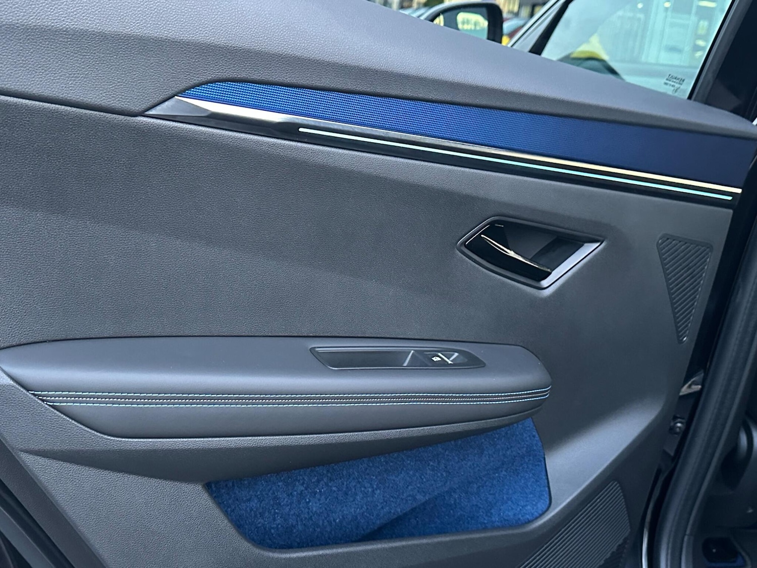 Used Renault Scenic E-Tech 2025 for sale - 76801241: Photo 16