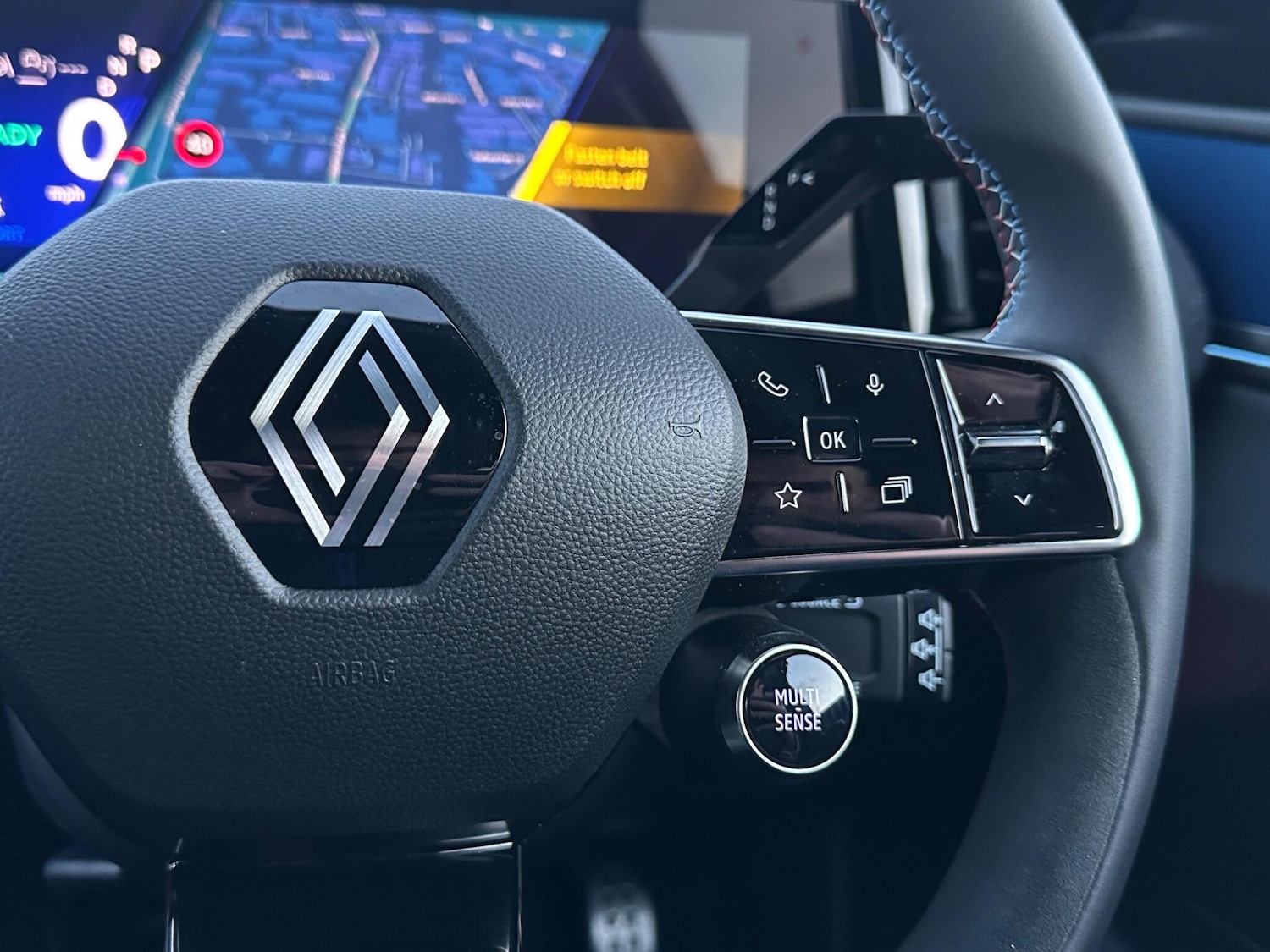 Used Renault Scenic E-Tech 2025 for sale - 76801241: Photo 30