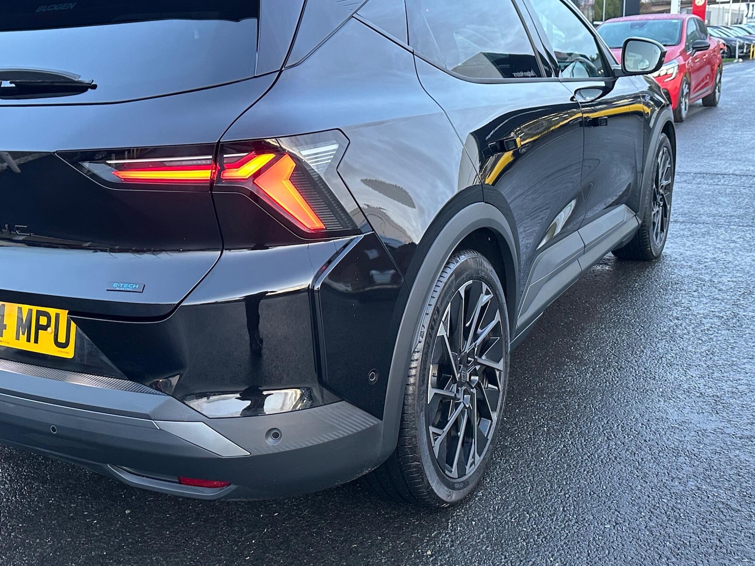 Used Renault Scenic E-Tech 2025 for sale - 76801241: Photo 8